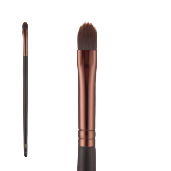 ÉLAN Professional Brush Blackwood No.3 with flat rounded bristles and a sleek black handle, ideal for precise brow tint application.