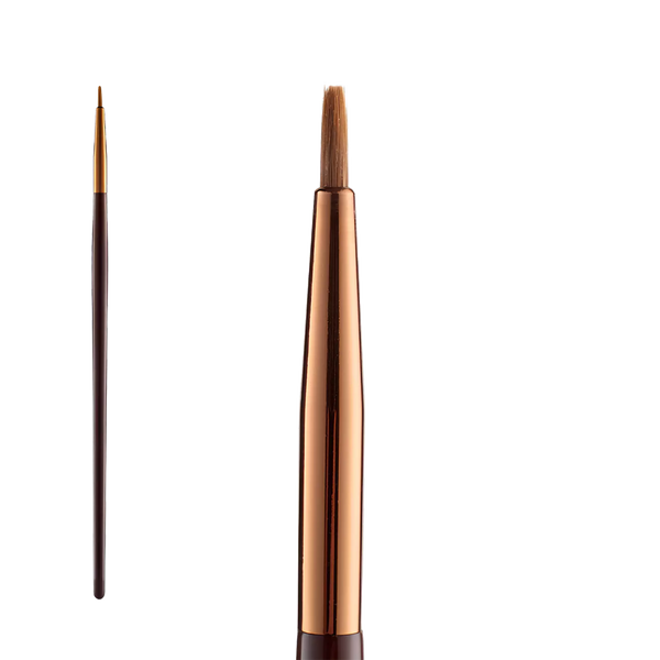 Élan Professional Brush Face No.19S with a narrow, flat brush head and firm bristles, designed for applying brow concealer or creating sharp, defined lines around the brows
