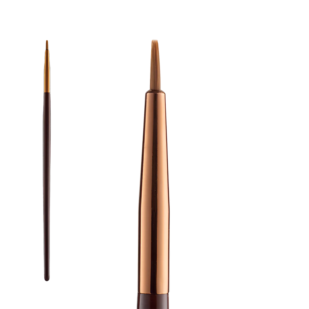 Élan Professional Brush Face No.20 with a fine, straight, synthetic bristle head, designed for precise detailing and shaping in brow and eyeliner applications