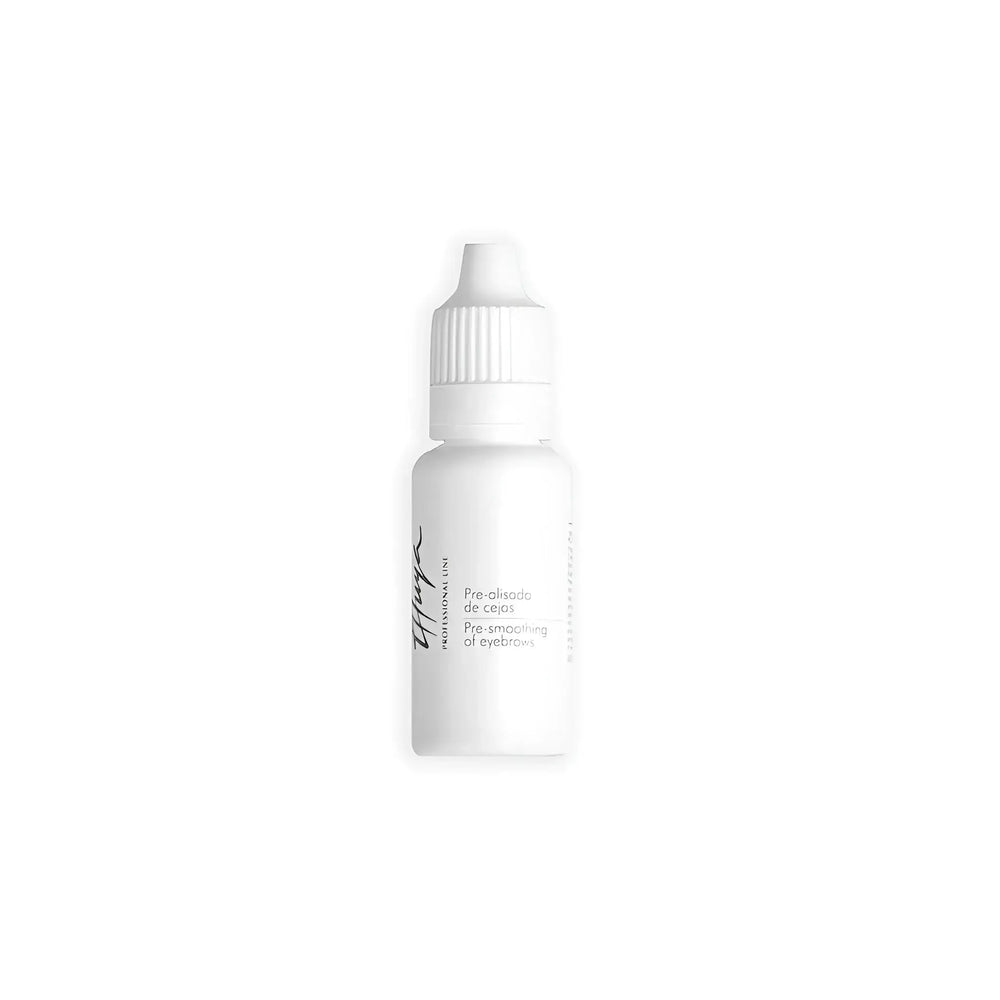 Thuya Pre-Smoothing of Eyebrows Step 0 in a white 15ml bottle, used to prepare brow hairs for lamination treatments